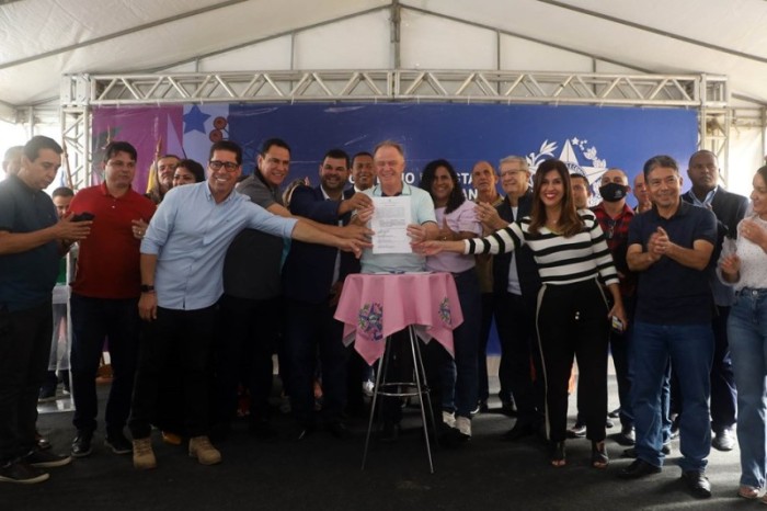 Governador anuncia revitalização da Avenida Pai João e mais investimentos em Conceição da Barra