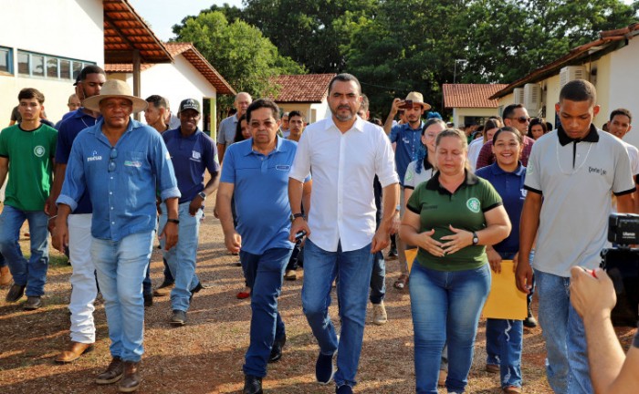 Governador Wanderlei Barbosa visita Colégio Agropecuário de Almas e projeta obras de melhorias na unidade