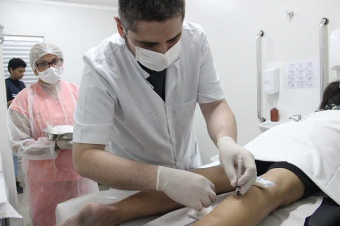 AVC: Crescimento da doença tem afetado a saúde de jovens e idosos 