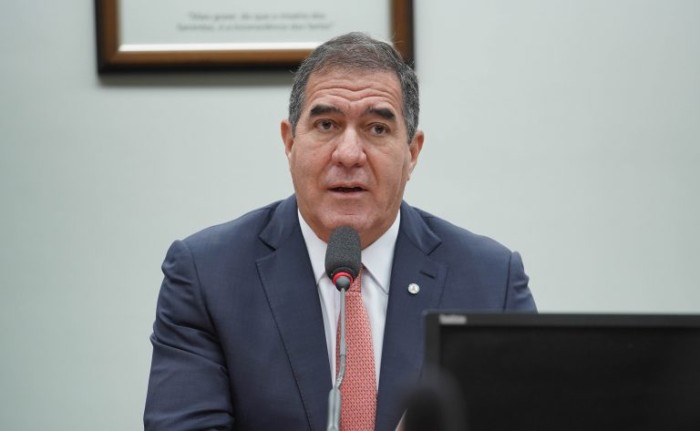 Gastão: isenções se referem a produtos sem similar nacional - (Foto: Will Shutter / Câmara dos Deputados)