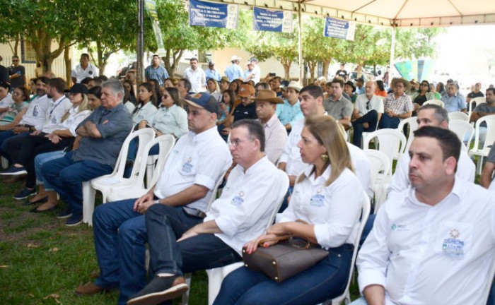 Adapec e parceiros realizam Dia de campo sobre sanidade animal em Cristalândia