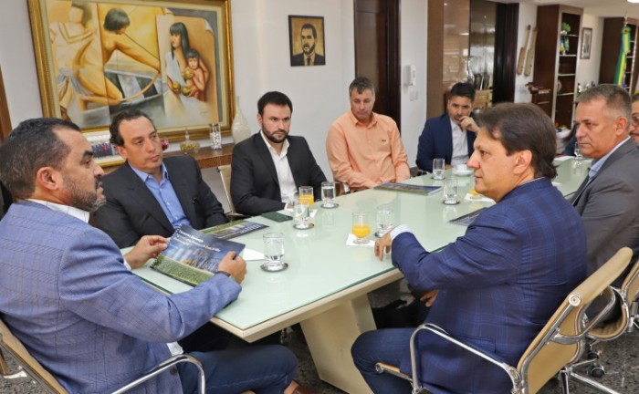 Governador Wanderlei Barbosa recebe investidores de indústria de bioenergia que pretendem investir cerca de R$ 1,1 bilhão no Tocantins