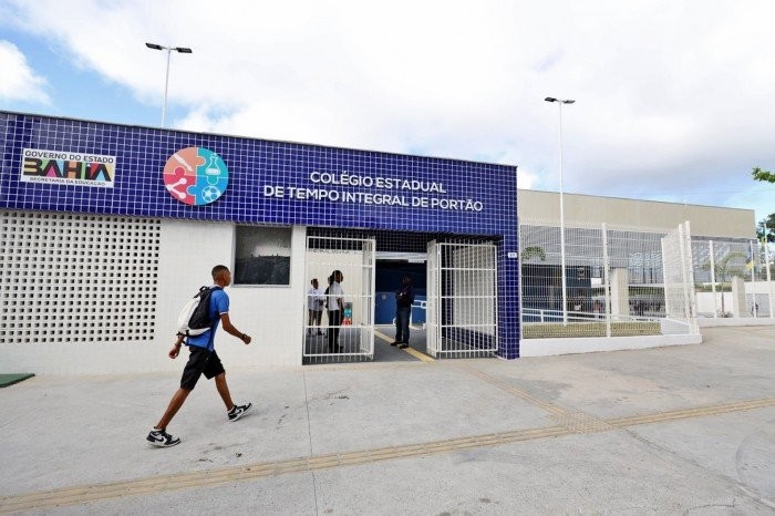 Em Lauro de Freitas, Governo do Estado entrega a 30ª escola de tempo integral do ano