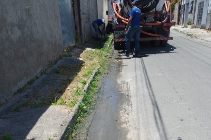 Prefeitura oferece serviço gratuito de limpeza de fossa
