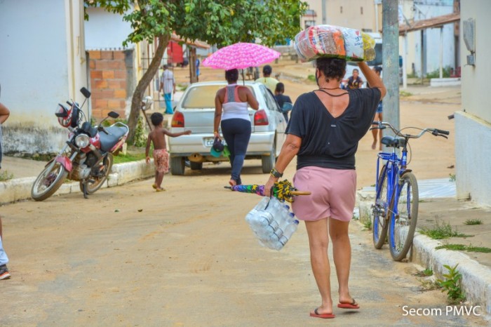 Semdes entregou 820 cestas básicas em 15 localidades nos últimos dias