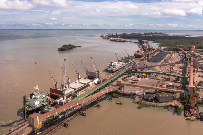 Porto do Itaqui bate novo recorde e registra melhor mês de movimentação de cargas da história