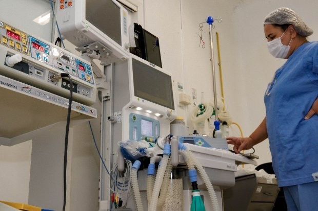 Hospital de Caridade Senhor Bom Jesus dos Passos amplia centro cirúrgico e recebe equipamentos do Governo do Estado