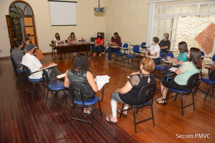 Instituições de apoio aos idosos devem se cadastrar ao Conselho Municipal