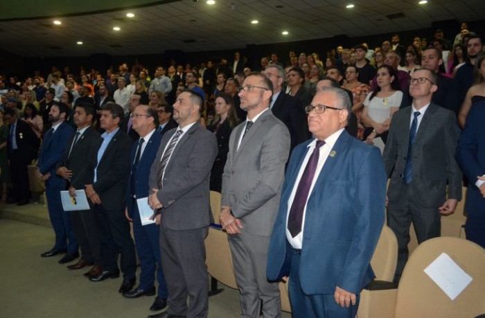 Em solenidade de Medalha, secretário Nacional de Políticas Penais anuncia investimentos para sistema prisional de MS