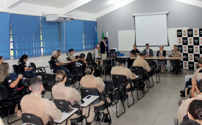 Policiais Civis e Militares aprimoram conhecimentos sobre atendimento especializado à criança e ao adolescente