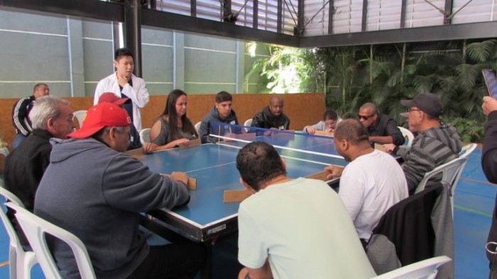 O curso gratuito capacitará os participantes em Takkyu Volley com conteúdos teóricos e práticos