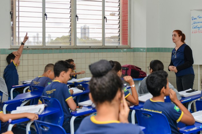 Semus promove ação educativa em Escola Municipal Lúcia Sales