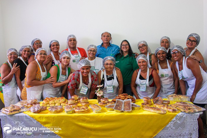 Creas realiza curso de fabricação de pães caseiros