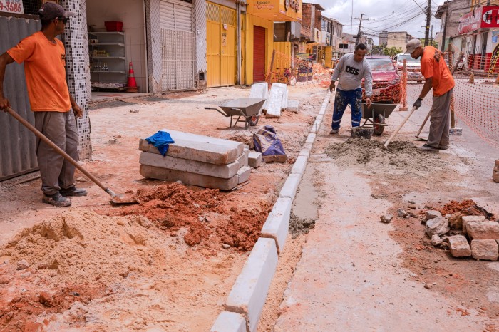 Prefeitura investe na requalificação de passeios com acessibilidade