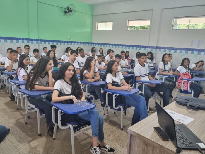 Escola Municipal Beatriz Rodrigues realiza atividade preparatória para o Saeb