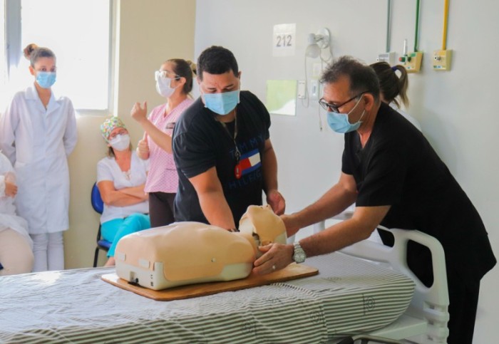 Hospital do Idoso promove capacitação para os profissionais da enfermagem