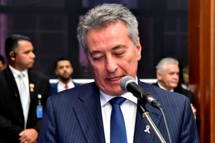 PL de Hashioka obriga infrator a arcar com custos veterinários decorrentes de maus-tratos