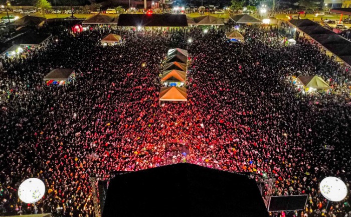 Governador Wanderlei Barbosa parabeniza Araguaína pelos 65 anos em show promovido pelo Governo do Tocantins