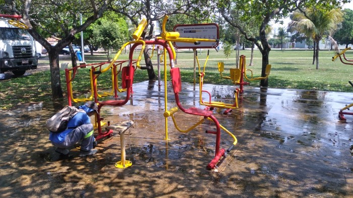 Praça da Arse 51 ganha academia ao ar livre e novos brinquedos para playground