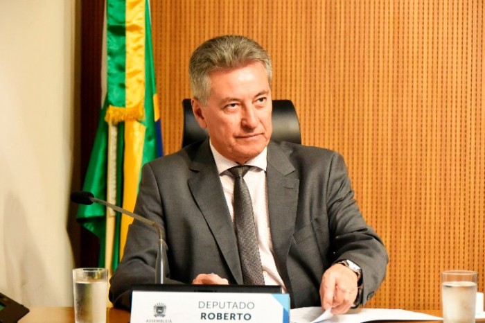 O autocadastramento não é obrigatório e poderá ser realizado pelo dono por meio de ferramenta on-line disponibilizada pelo Governo do Estado