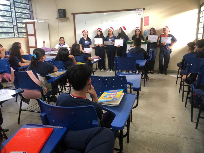 Escola estadual em Itacoatiara está promovendo a campanha “Natal Solidário”