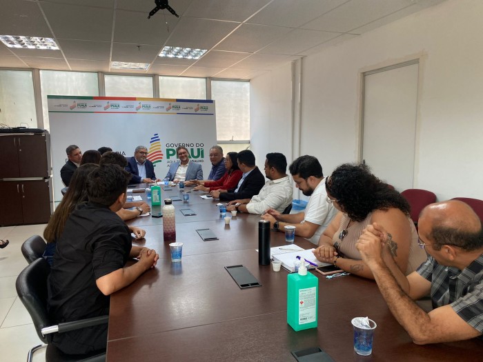  Sesapi garante estágio de estudantes de medicina da UFDPar no Heda em Parnaíba