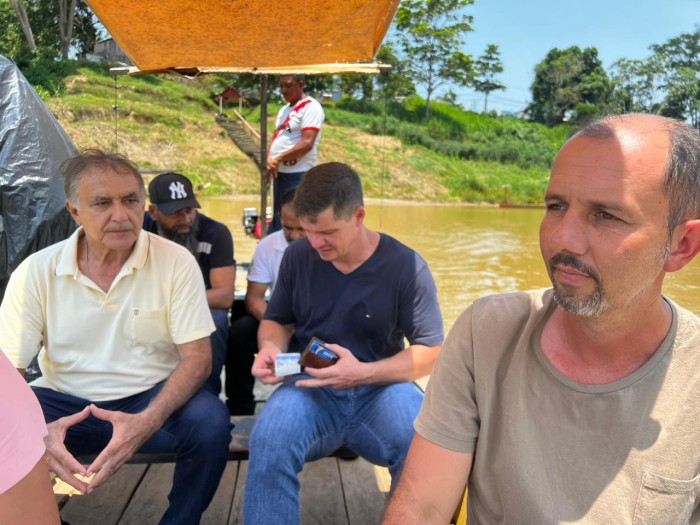 Saneacre realiza visita técnica a comunidades afetadas pela seca prolongada em Xapuri e Epitaciolândia