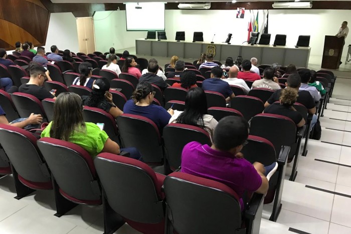 Profissionais de saúde recebem orientações da Sespa sobre doença de Chagas