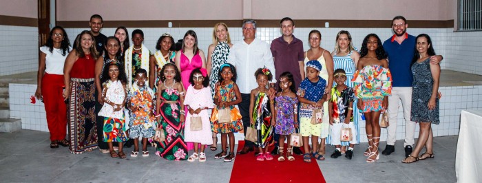 Concurso Beleza Negra elege Miss e Mister da Rede Municipal de Ensino