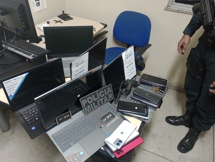 24º BPM prende suspeito por roubo a shopping em Belém