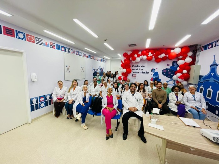 SES capacita profissionais do Hospital da Ilha sobre atendimento ao paciente queimado