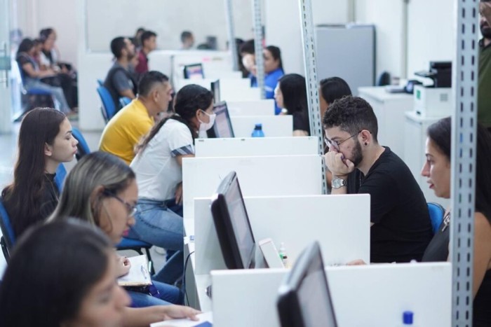 Sine Amazonas divulga 143 vagas de emprego para esta terça-feira