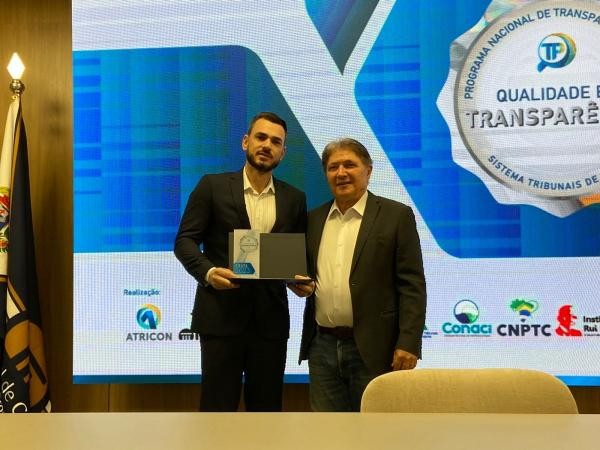Câmara de Sorriso recebe certificado de reconhecimento de qualidade em transparência pública