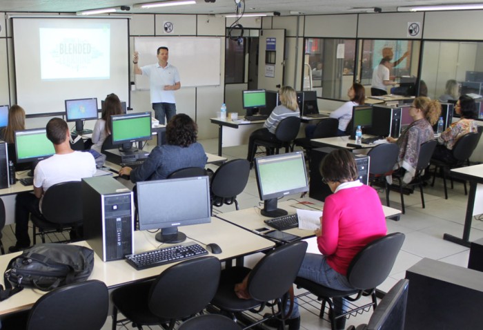 Edital da Udesc destinará mais de R$ 1,7 milhão para ações dos cursos de graduação em 2024