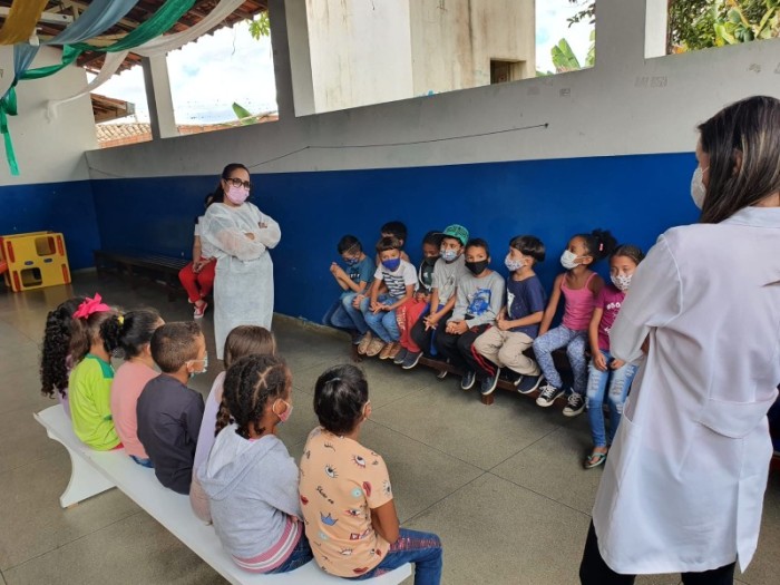Programa Saúde na Escola leva ações de prevenção da Covid-19 para alunos da rede municipal
