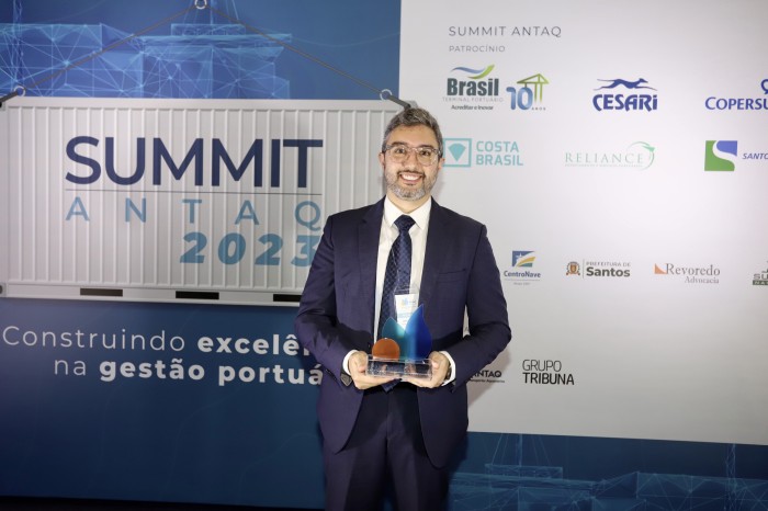 Foto: Claudio Neves/Portos do Paraná