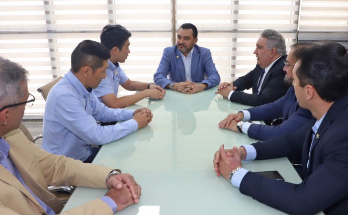 Governo do Tocantins recebe empresários chineses que têm interesse em investir no Estado