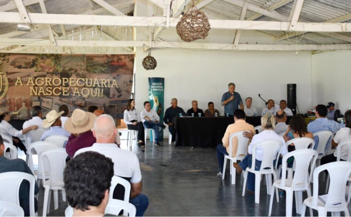 Adapec e parceiros realizam Dia de Campo sobre sanidade animal em Guaraí
