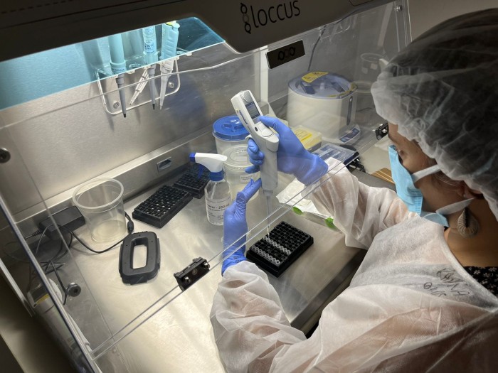 Projeto desenvolvido no Laboratório do Idaf sobre diagnóstico da Raiva é destaque em evento nacional