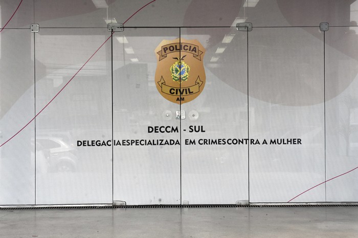PC-AM e PMAM prendem homem por agredir fisicamente a ex-companheira e descumprir medida protetiva