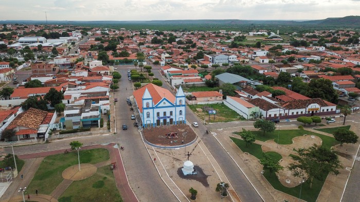 São João do Piauí ganha decoração especial neste Natal