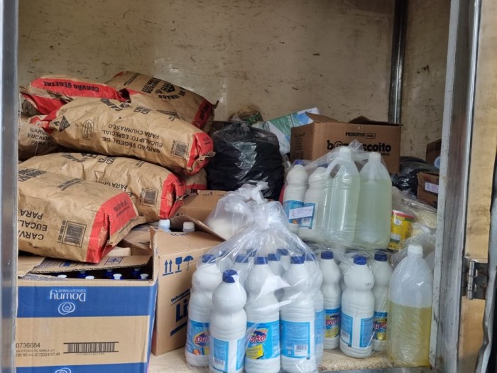 Ipem-ES doa materiais de limpeza e alimentos para obra social em Cachoeiro de Itapemirim