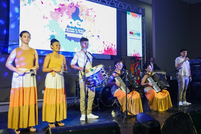 Segundo dia do Festival de Artes é marcado por figurinos elaborados e apresentações emocionantes