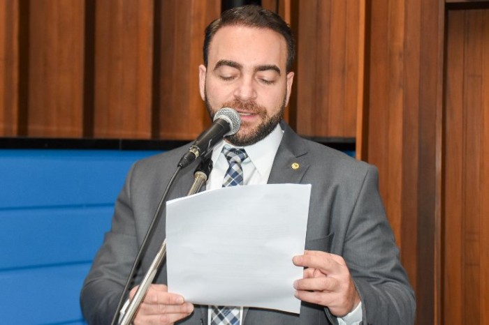 Indicação do parlamentar quer incluir no calendário estadual a vacinação para a população acima de 60 anos de idade