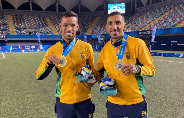 O título veio diante da rival Argentina, com o gol da vitória saindo no tempo extra com um jogador a menos