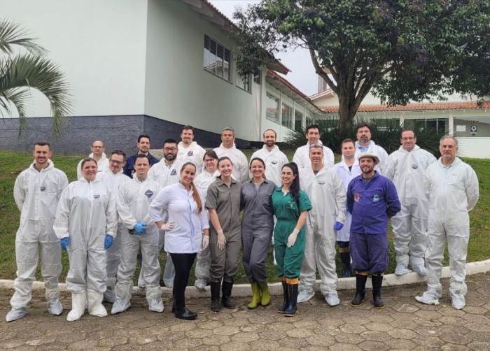 Parceria entre Cidasc e Udesc capacita mais de 200 médicos veterinários em curso