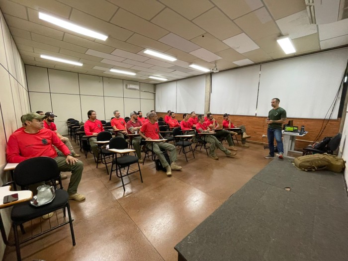 Instrutores de tiro participam de curso de Atendimento Pré-Hospitalar na Acadepol