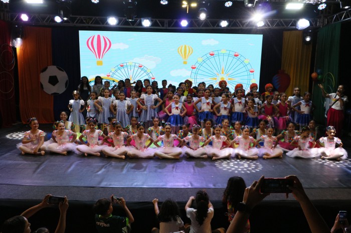 Apresentações de Dança na Mostra Artística do Centro de Criatividade encantam o público