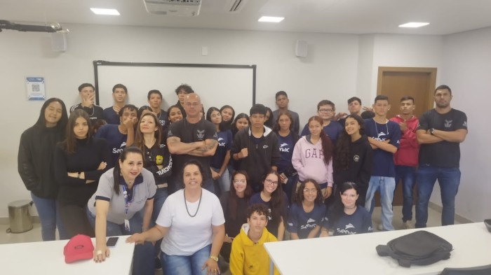 Polícia Civil ministra palestra antidrogas a alunos do SENAC em Campo Grande