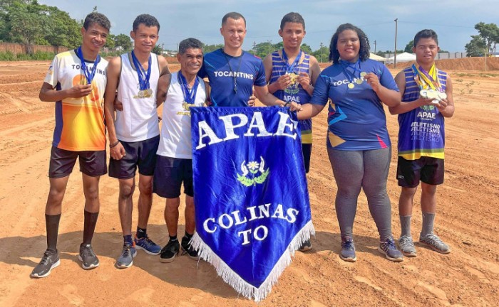 Governo do Tocantins concede prêmio Escola que Transforma para unidade de Colinas